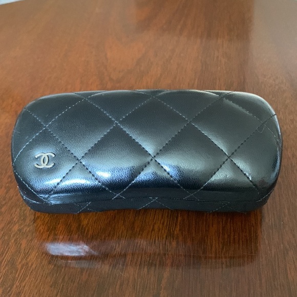 Chanel glasses. - Picture 7 of 11